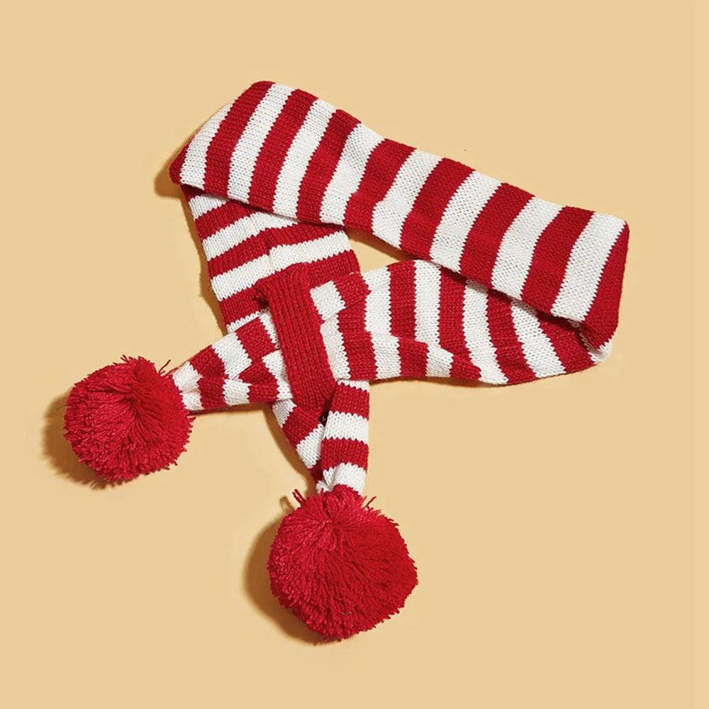 Christmas Knitted Pet Scarf – Winter Dog & Cat Accessory