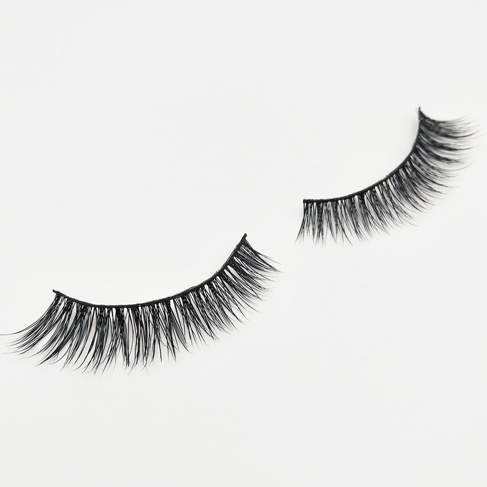1 Pair 3D Mink Long False Eyelashes – Natural & Lightweight
