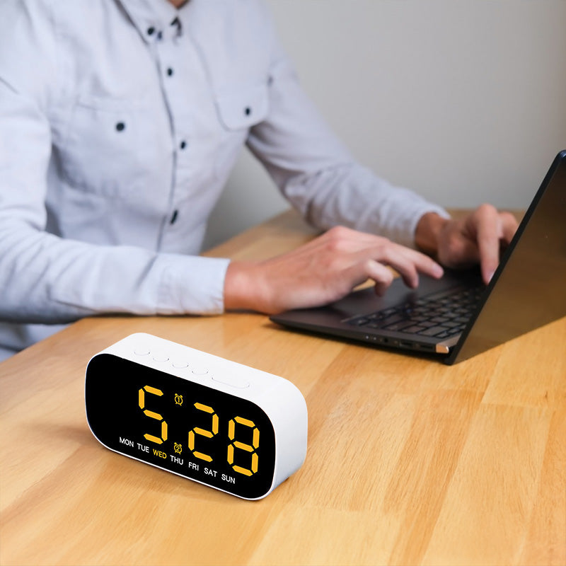 USB Digital Alarm Clock (LED, temp/date/week, dual alarm, snooze, 5-level brightness, 12/24H, night mode)