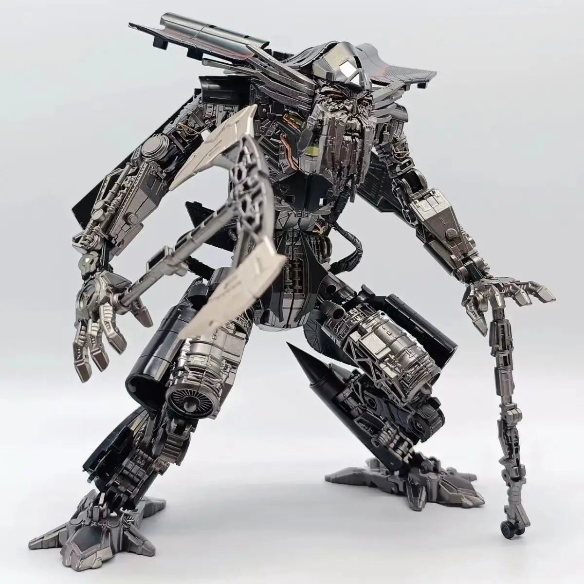 BAIWEI Transformation TW-1124 TW1124 Jetfire Skyfire Commander Height 17.5cm Transformable Into An Aircraft